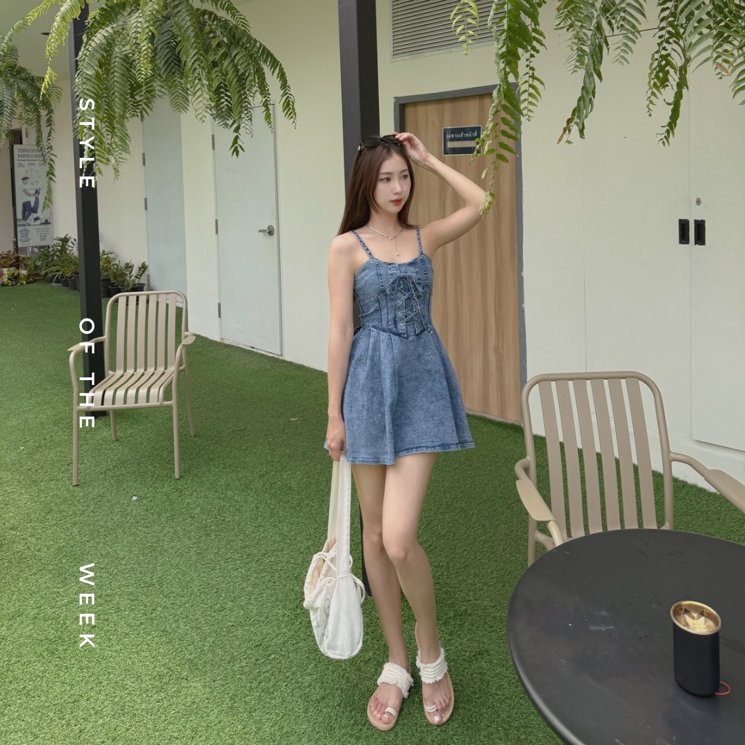 Olie and White Elegant Casual Fashion Style Instagram Post (1)